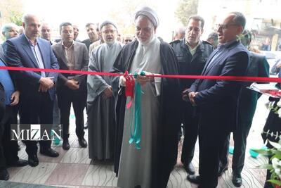 هتل فیرزوه شهر بابک وابسته به انجمن حمایت از زندانیان افتتاح شد