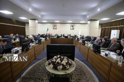 آغاز بررسی لایحه دو فوریتی «الزامات و احکام مورد نیاز قوانین بودجه سنواتی» در هیئت عالی نظارت مجمع