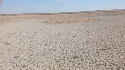 محیط‌زیست ورامین: تالاب «بند علیخان» کاملاً خشک شده/ با وجود جریان مناسب در رودخانه شور، همه آب به سمت قم هدایت می‌شود