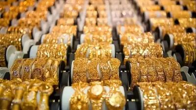  فوتبالیست مشهور طلافروشی می زند