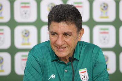 عکس| شوخی با امیرقلعه‌نویی در حال آنالیز مصر! - پارس فوتبال