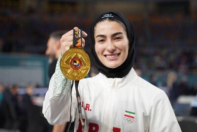 گلشادنژاد: زیاد غُر می‌زدم، اما زنگنه اجازه نمی‌داد حرف اضافی بزنم/ با سخت‌گیری‌های او قهرمان جهان شدم - پارس فوتبال