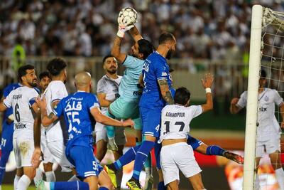 استقلال با ۱+۵ تغییر مقابل ملوان +عکس - پارس فوتبال