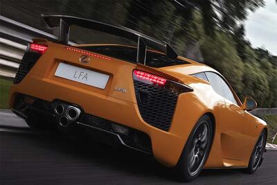 افشای راز سمفونی گوش‌نواز موتور لکسوس LFA، یاماها کاره‌ای نبود! - پدال