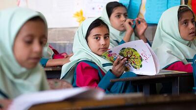 مرگ تلخ دختر دبیرستانی در حیاط مدرسه / در قشم رخ داد