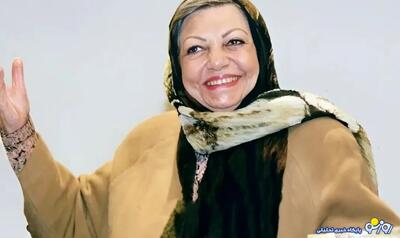  «حمیده خیرآبادی» در کنار «ایرج قادری»