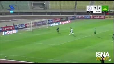 گل اول گل‌گهر به شمس آذر قزوین را ببینید + ویدیو