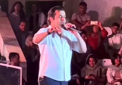  آواز محلی؛ وسط اجرای رضا بهرام یکی با لهجه شیرین یزدی تیکه انداخت خواننده پوکیدا