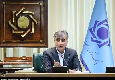 فرزین: عرضه ارز در بازار تقویت می‌شود/ توافق جدید بانک مرکزی با پتروشیمی‌ها و فولادی‌ها - تسنیم