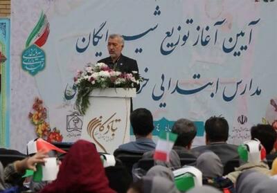 آغاز توزیع شیر در مدارس خراسان رضوی؛ 40 نوبت شیر برای 800 هزار دانش‌آموز تصویر - تسنیم