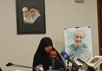 زن، محور اصلی تمدن‌سازی و تاریخ سازی ایران؛ نگاه کلان و راهبردی رهبر انقلاب - تسنیم