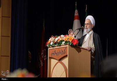 حضرت فاطمه (س) را باید مبدع و مبتکر تبلیغ بدانیم - تسنیم