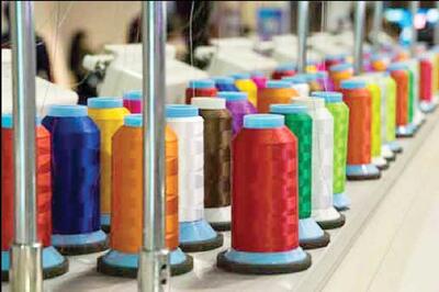 معاملات صنعت نساجی روی سناریوی دلار ۱۵۰ هزار تومانی انجام می‌شود