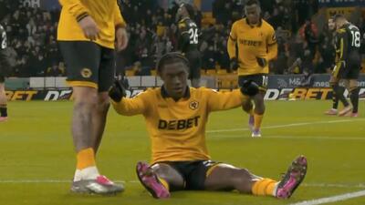 گل اول ولورهمپتون به منچستریونایتد (بلگارد)