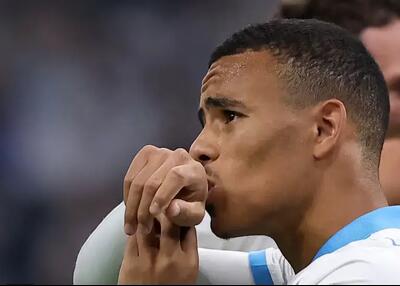 پیشنهاد ۱۰۰ میلیونی عربستان برای مهاجم جنجالی