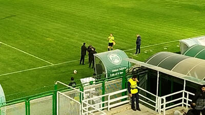 واکنش زشت خداداد عزیزی رو به سکوهای فولادشهر