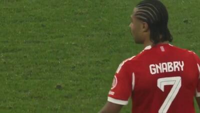 گل اول بایرن مونیخ به اسپورتینگ (گنابری)