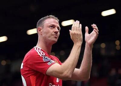 ستاره یونایتد در نقش جدید دوام نیاورد!