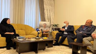 انسجام مردم توطئه‌های دشمنان را خنثی کرد