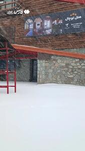 بارش ۱۰ سانتی‌متر برف در ایستگاه هفتم توچال