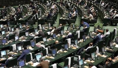 جدال اصولگراها از صحن مجلس تا فضای مجازی