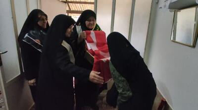 به رسم روز مادر، دختران امام رضایی به دیدار مادران شهدا رفتند