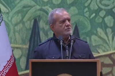 رئیس جمهور: اگر بر دانایی، توانایی و دانش تکیه کنیم، تفاوتی بین زن و مرد وجود ندارد