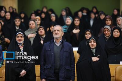 عکس/ گرامیداشت «روز زن» با حضور رییس جمهور