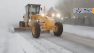  بارش برف در گردنه‌های الموت و آوج