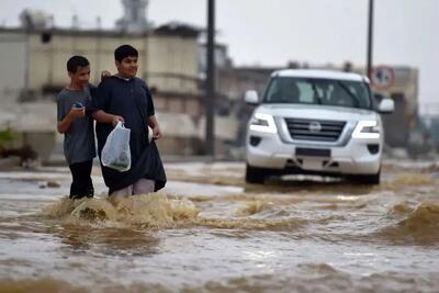  آب‌گرفتگی بی‌سابقه خیابان‌ها در یک کشور عربی (فیلم)