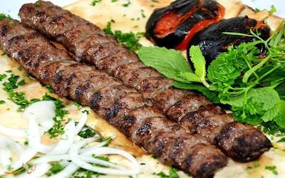  دستور پخت کباب کوبیده بازاری خوشمزه و اصیل (فیلم)