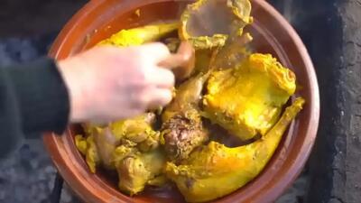  پخت غذای سنتی مراکشی با خرگوش و سبزیجات (فیلم)