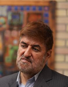 انتقاد علی مطهری از قانون جدید مهریه/ درست نیست حق زن محدود شود و به راحتی نتواند بیش از ۱۴ سکه را دریافت کند