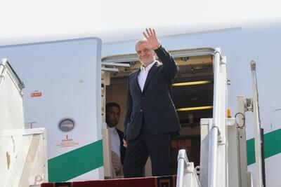 پزشکیان تهران را به مقصد آستانه ترک کرد