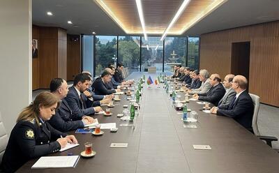  افزایش تردد کامیون‌ها و تسهیل امور گمرکی/محور گفت‌وگوی استاندار اردبیل با رئیس‌کل گمرک جمهوری آذربایجان