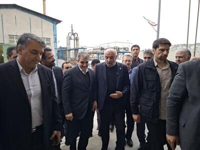 وزیر کار: مشارکت صنعت و دولت برای تامین مسکن کارگری در سمنان الگوی کشوری است