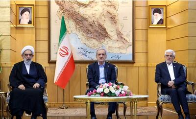  کشورهای مسلمان منطقه باید در تمام جنبه‌ها با یکدیگر تعامل سازنده داشته باشند