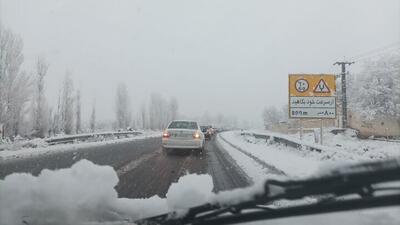 ویدیو / بارش سنگین برف در زنجان