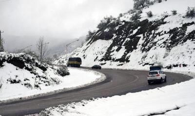 برف گردنه‌های همدان را سپید پوش کرد