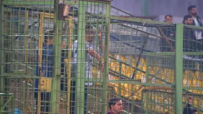 بی تابی های سیدمهدی رحمتی در دقایق پایانی بازی خیبر