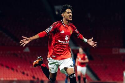 شروع درخشش پدیده ۱۵ ساله منچستر یونایتد