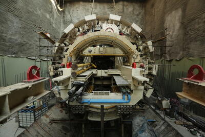 غول حفاری به خط۱۰ مترو رسید