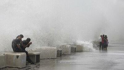وزش باد شدید و افزایش ارتفاع موج در شمال و جنوب کشور