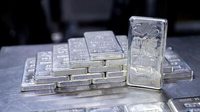 رشد قیمت نقره از طلا پیشی گرفت