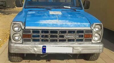 حراج فروش 8 دستگاه ماشین الات سبک و سنگین کارکرده (شرکت تهران) : وانت مزدا،وانت نیسان ،پیکان وانت