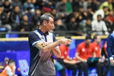 سرمربی والیبال طبیعت: بازیکنان جوان ما شایسته تقدیرند