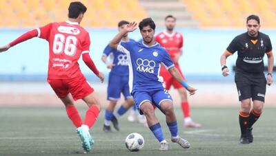 کپی‌برداری امیدها از روی دست بزرگسالان؛ تساوی سرخابی‌ها در دربی