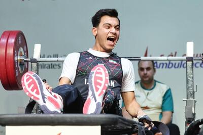 هت‌تریک طلایی پاراوزنه‌برداری با درخشش رشیدی