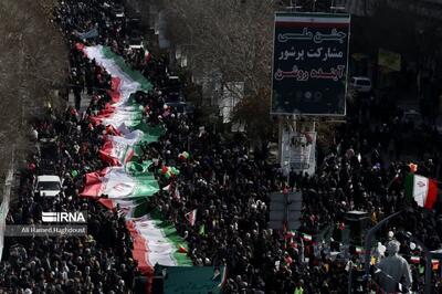  فرمانده نیروی دریایی ارتش: شکوه راهپیمایی ۲۲ بهمن پیام آشکار به دشمنان انقلاب است