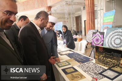  نمایشگاه آثار هنری دانشجویان دانشگاه آزاد اسلامی قزوین افتتاح شد